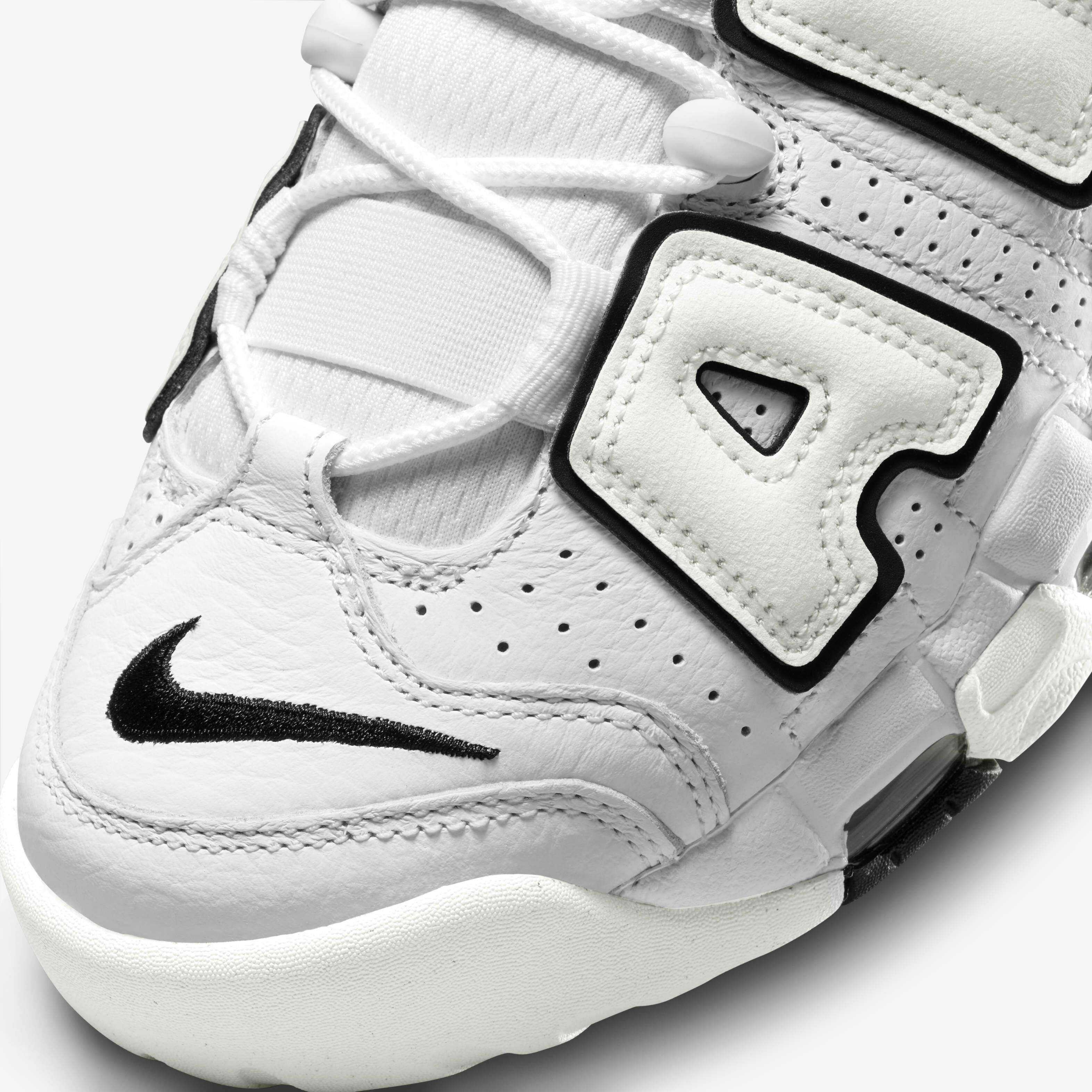 Nike uptempo 2000 top
