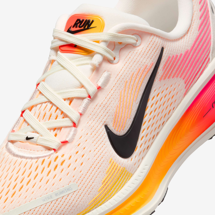 Nike Vomero 18 image number 6 Nike Vomero 18 image number 6