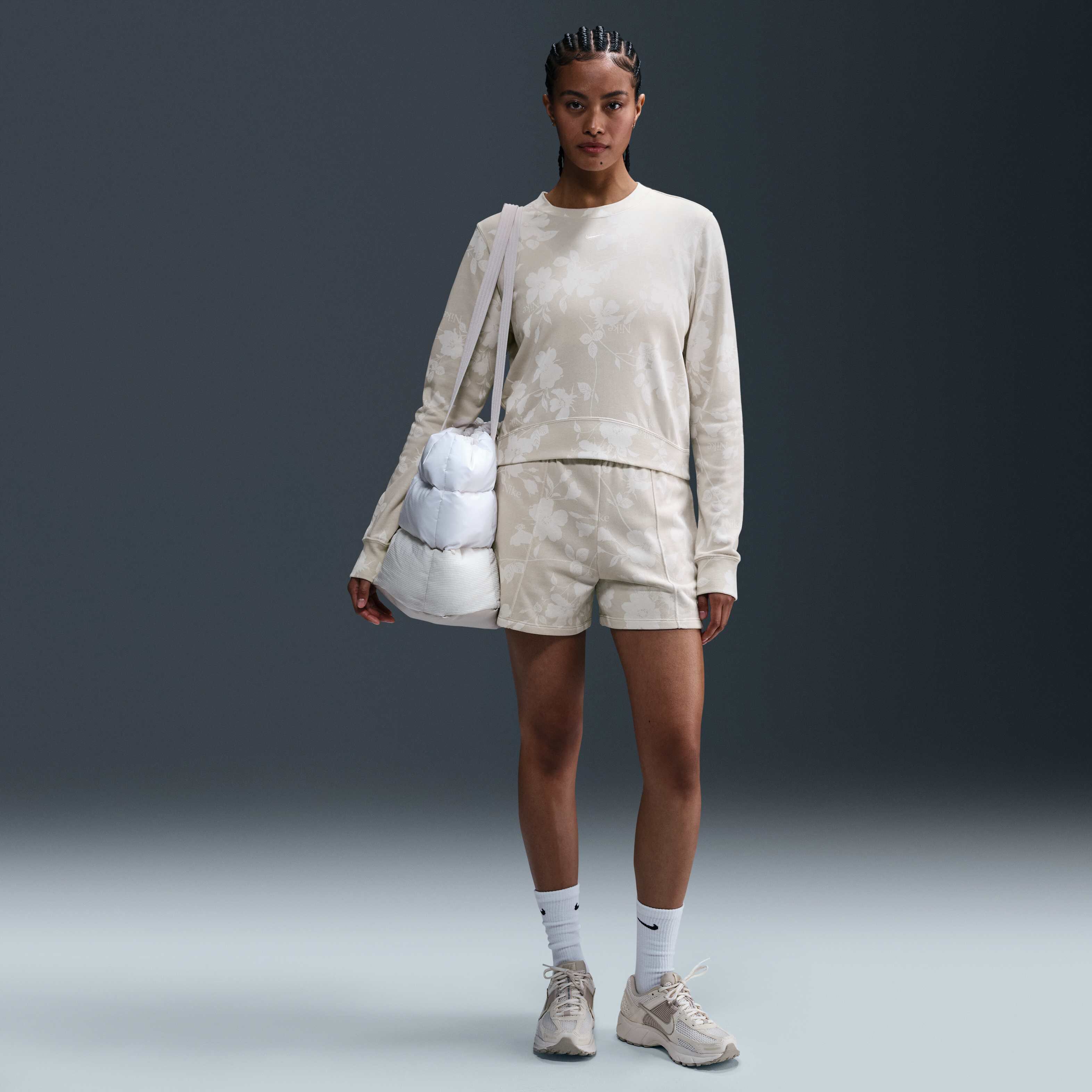 نايكي سبورتسوير تشيل تيري image number 3