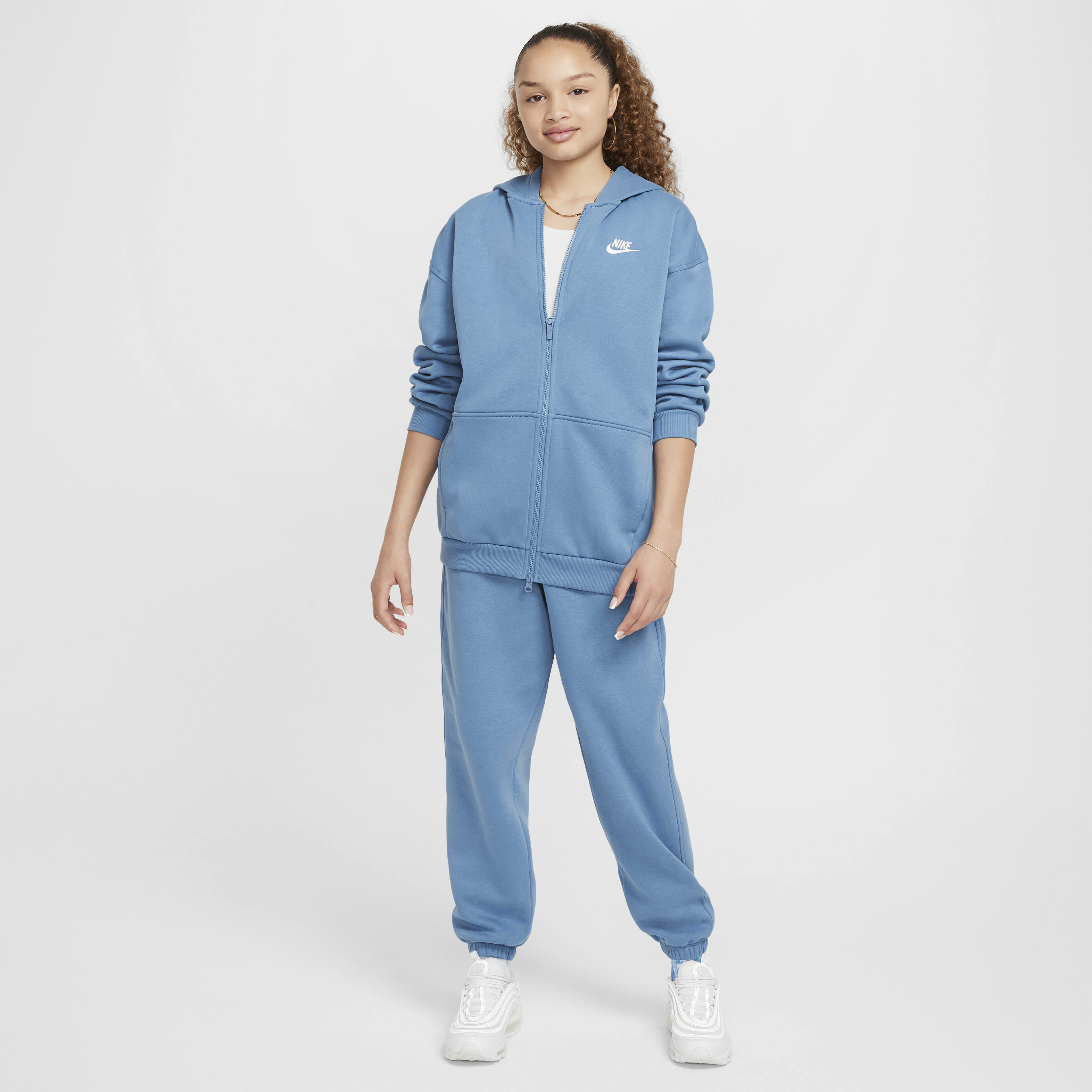 Buy Nike Sportswear Club Fleece Older Kids' Oversized Full-Zip Hoodie -  Aegean Storm/White | Nike Saudi Official