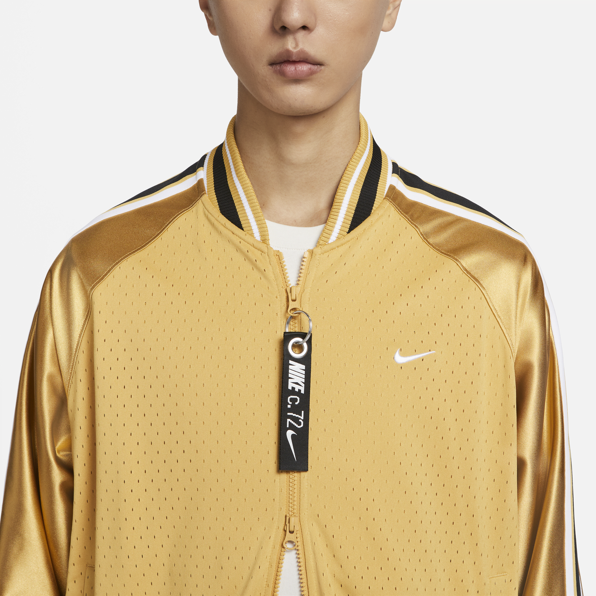 Gold nike hotsell jacket