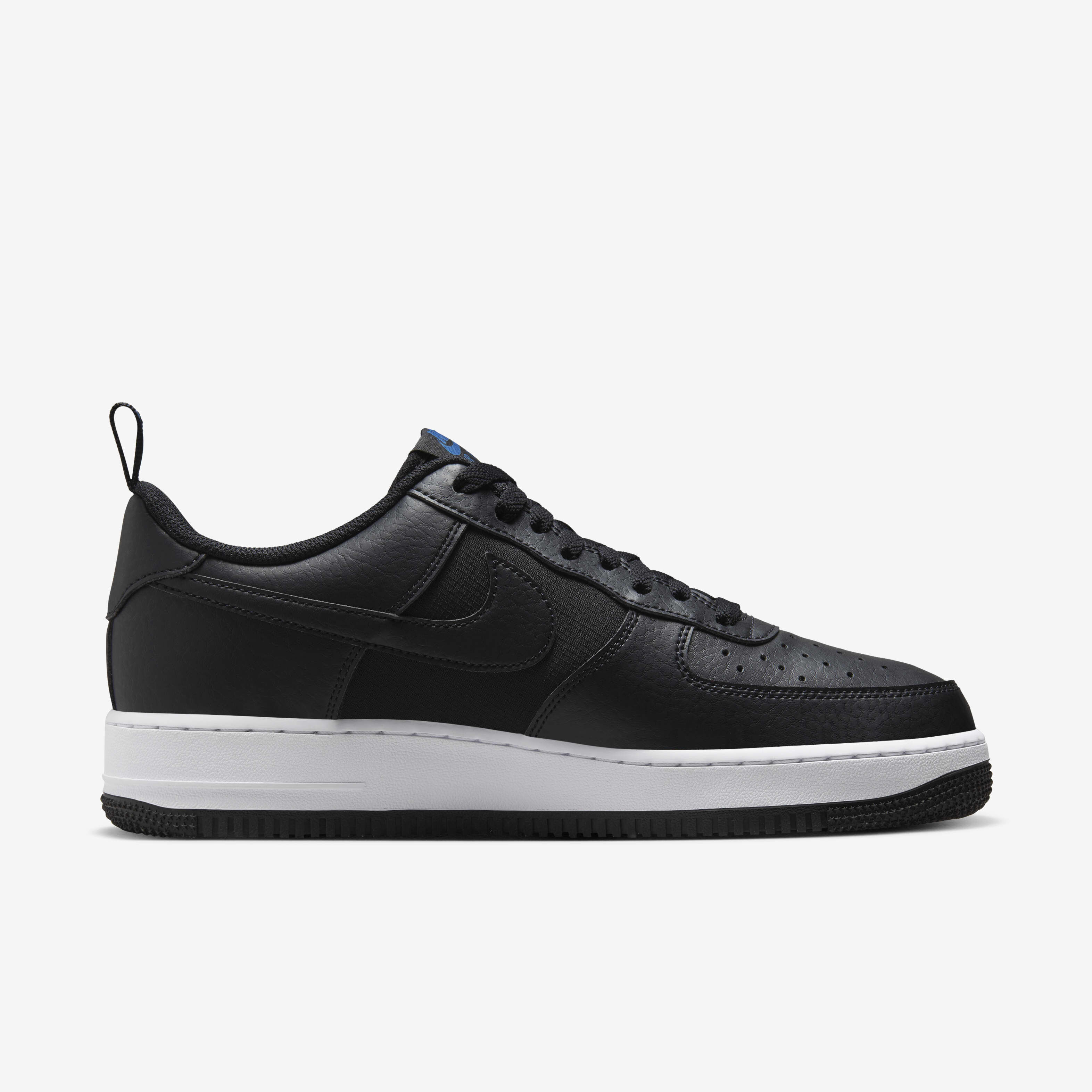 Buy Nike Air Force 1 07 Men s Shoes Nike Saudi Official