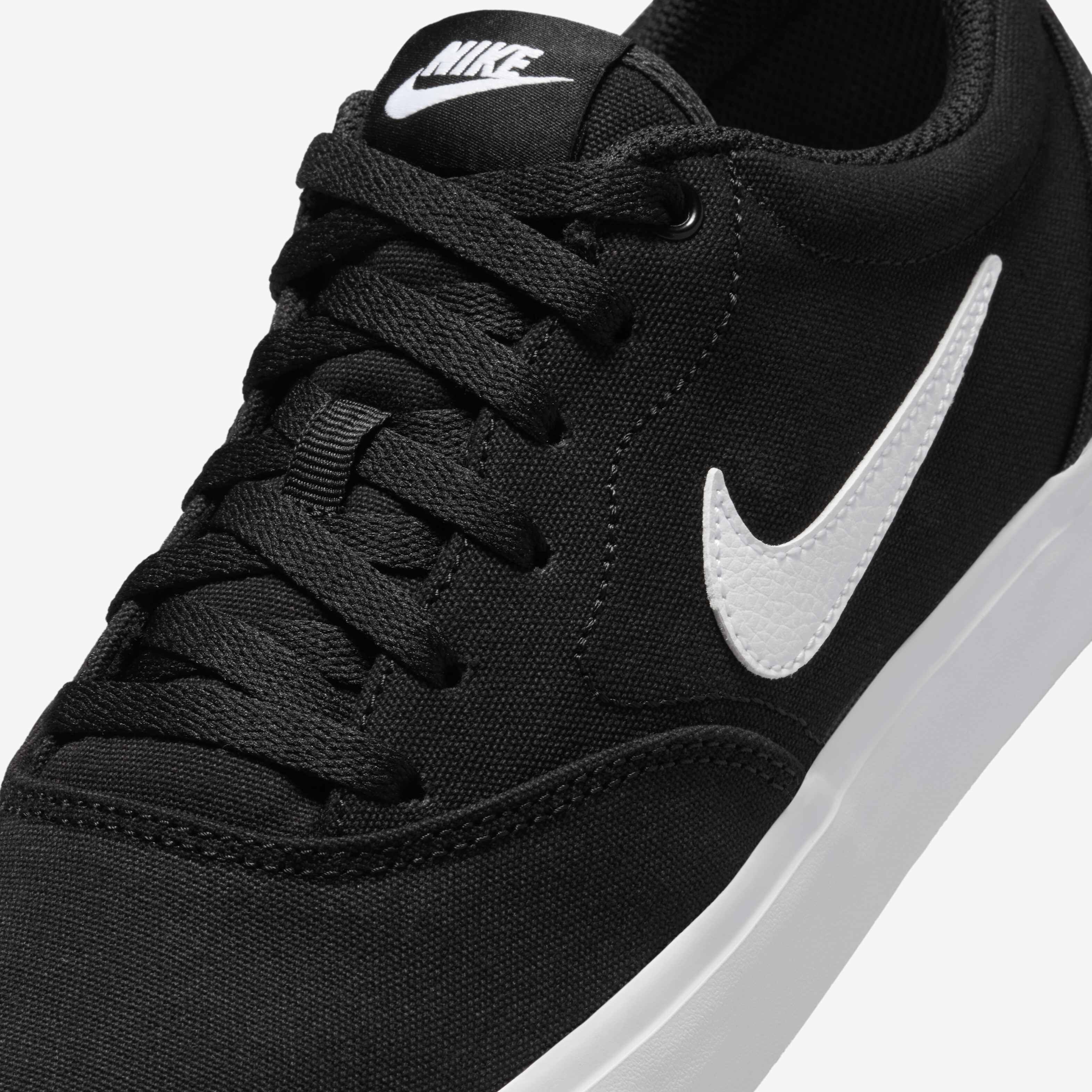 nike sb charge canvas 42