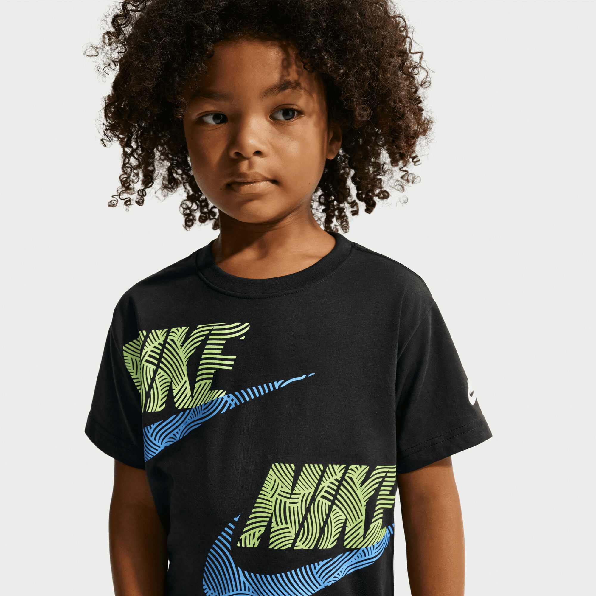 Nike Sportswear In The Zone image number 2