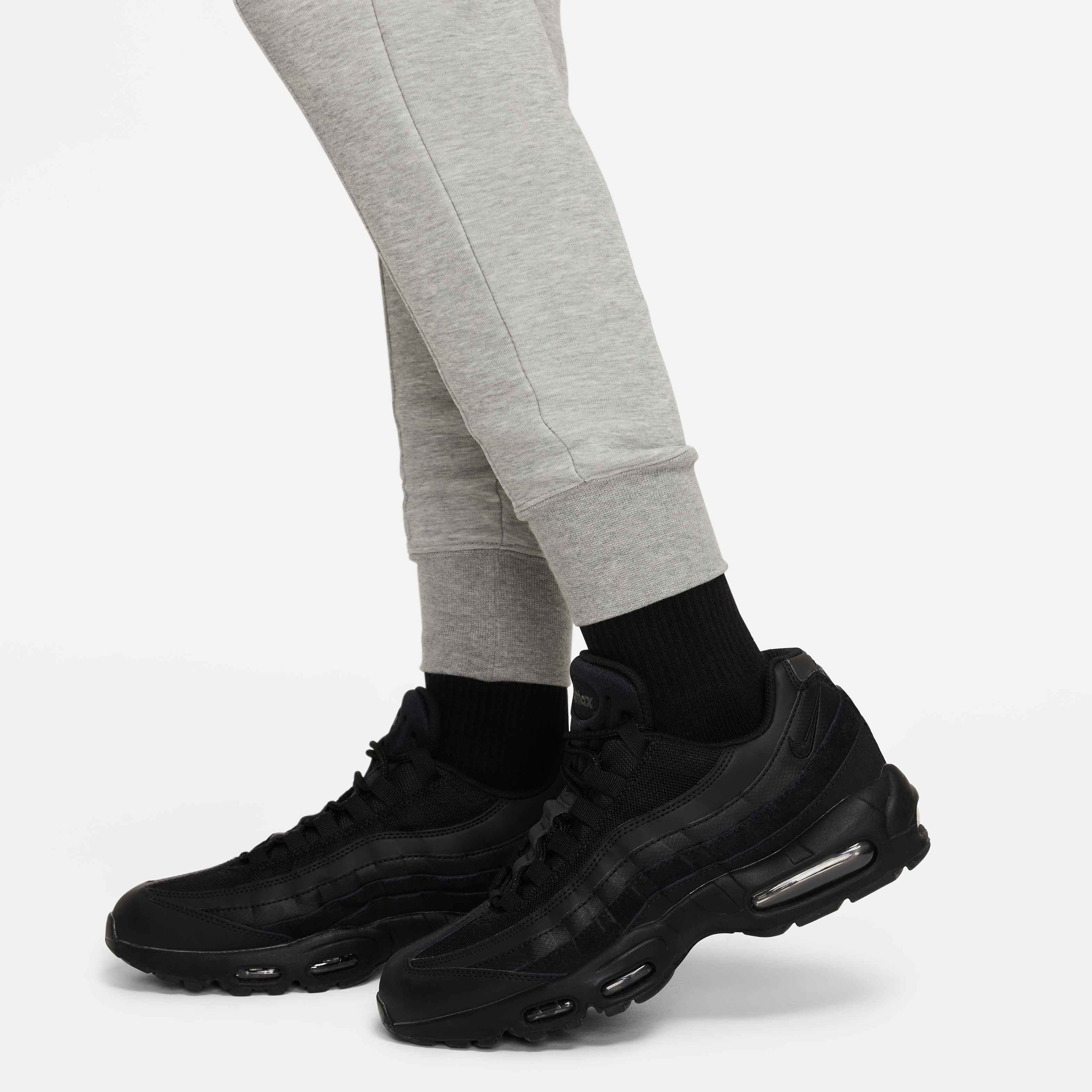 نايكي سبورتسوير تك فليس image number 5