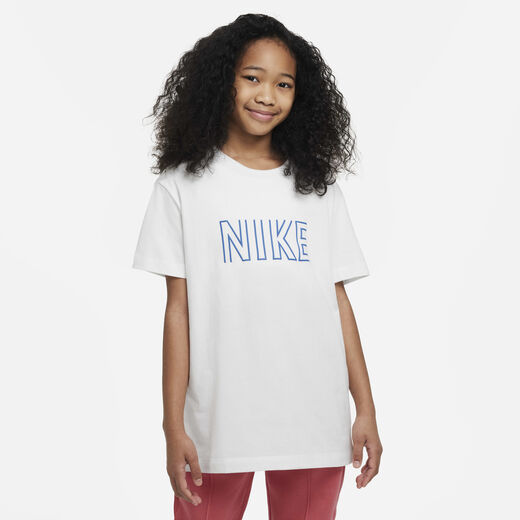 نايكي سبورتسوير