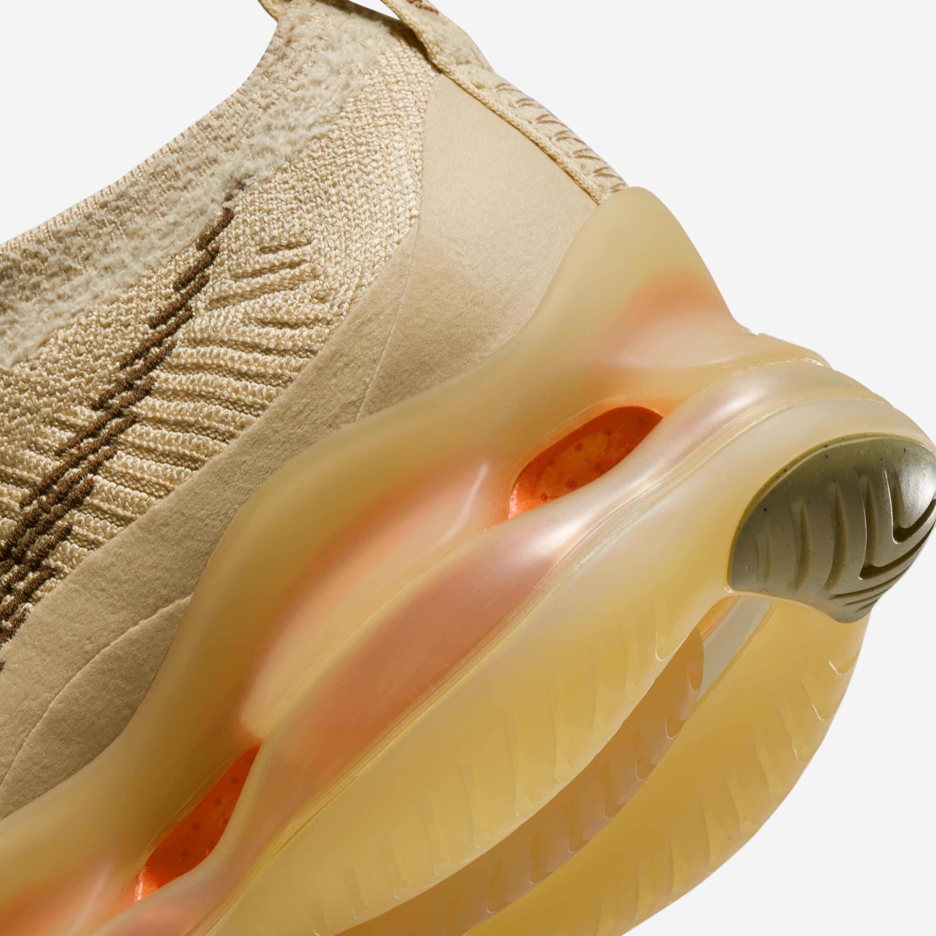 Nike Air Max Scorpion Flyknit image number 7