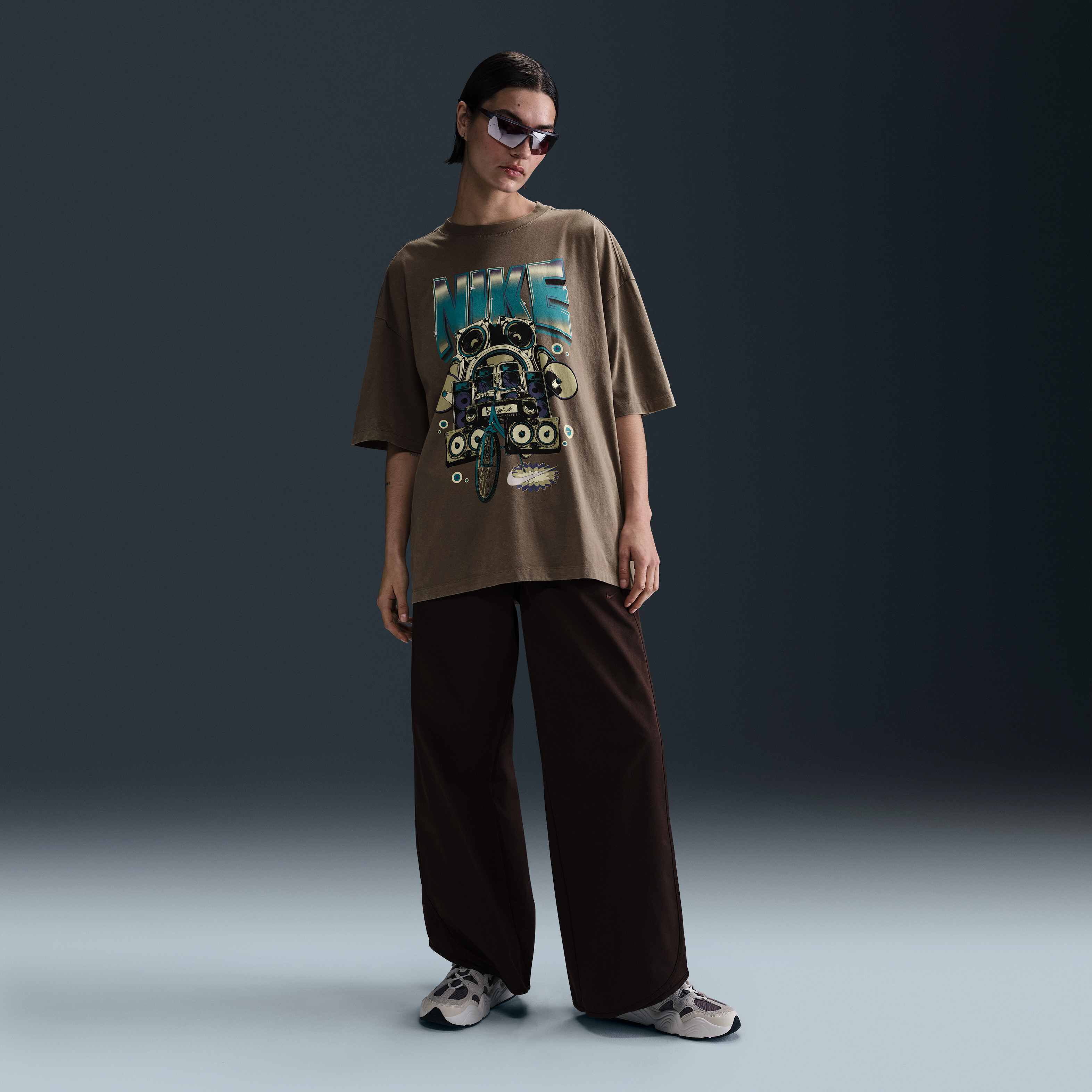 نايكي سبورتسوير image number 3