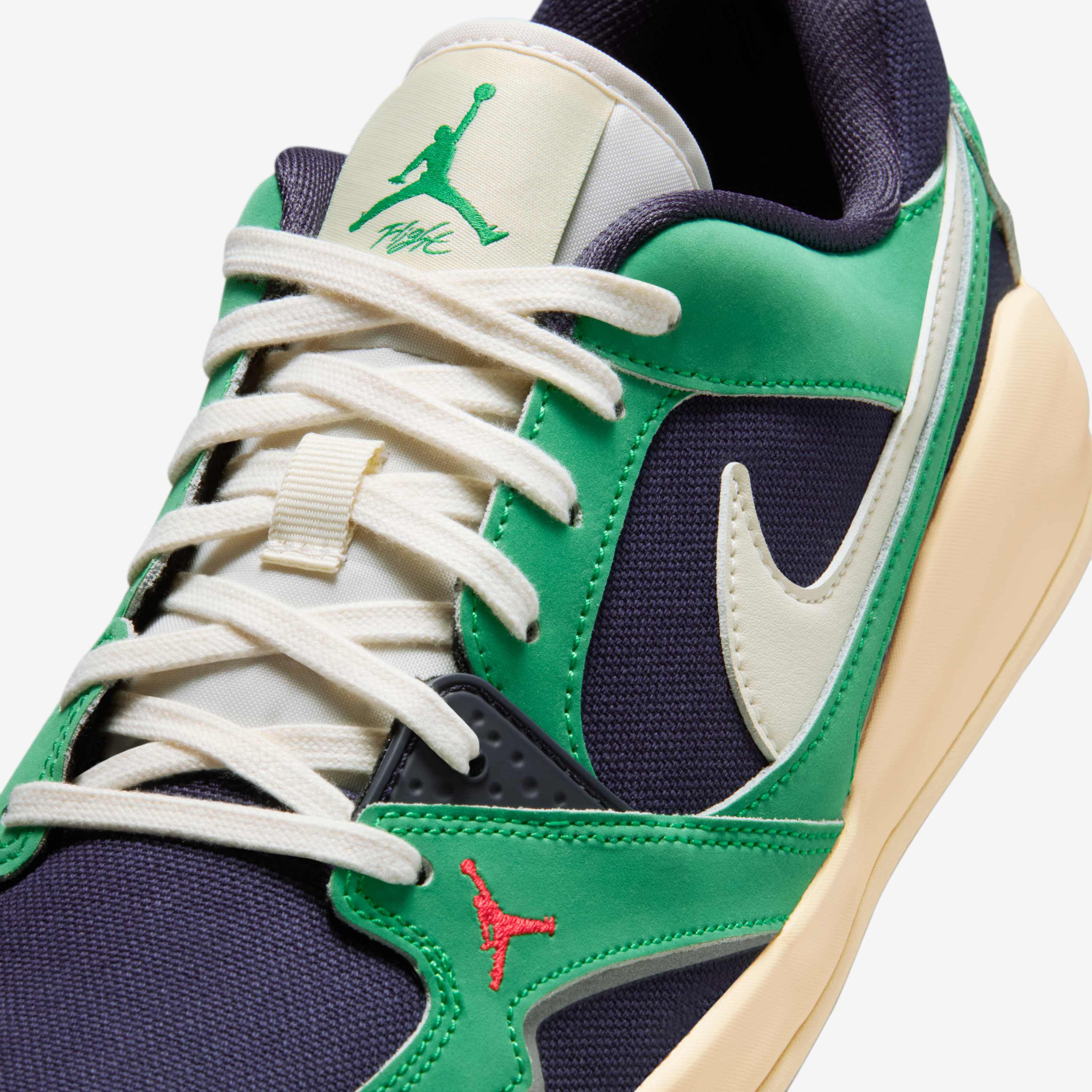 Jordan CMFT Era image number 6