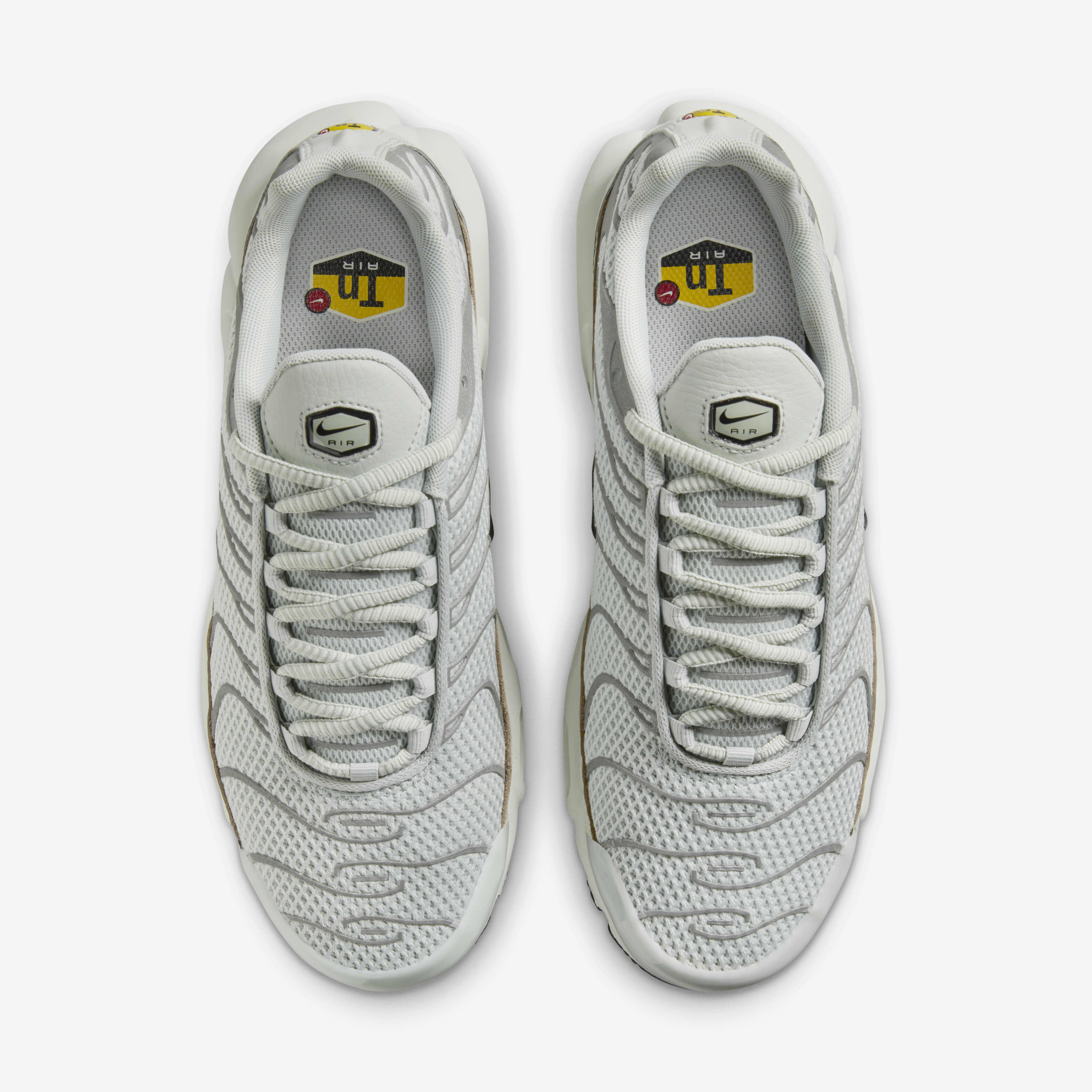 Nike Air Max Plus image number 4