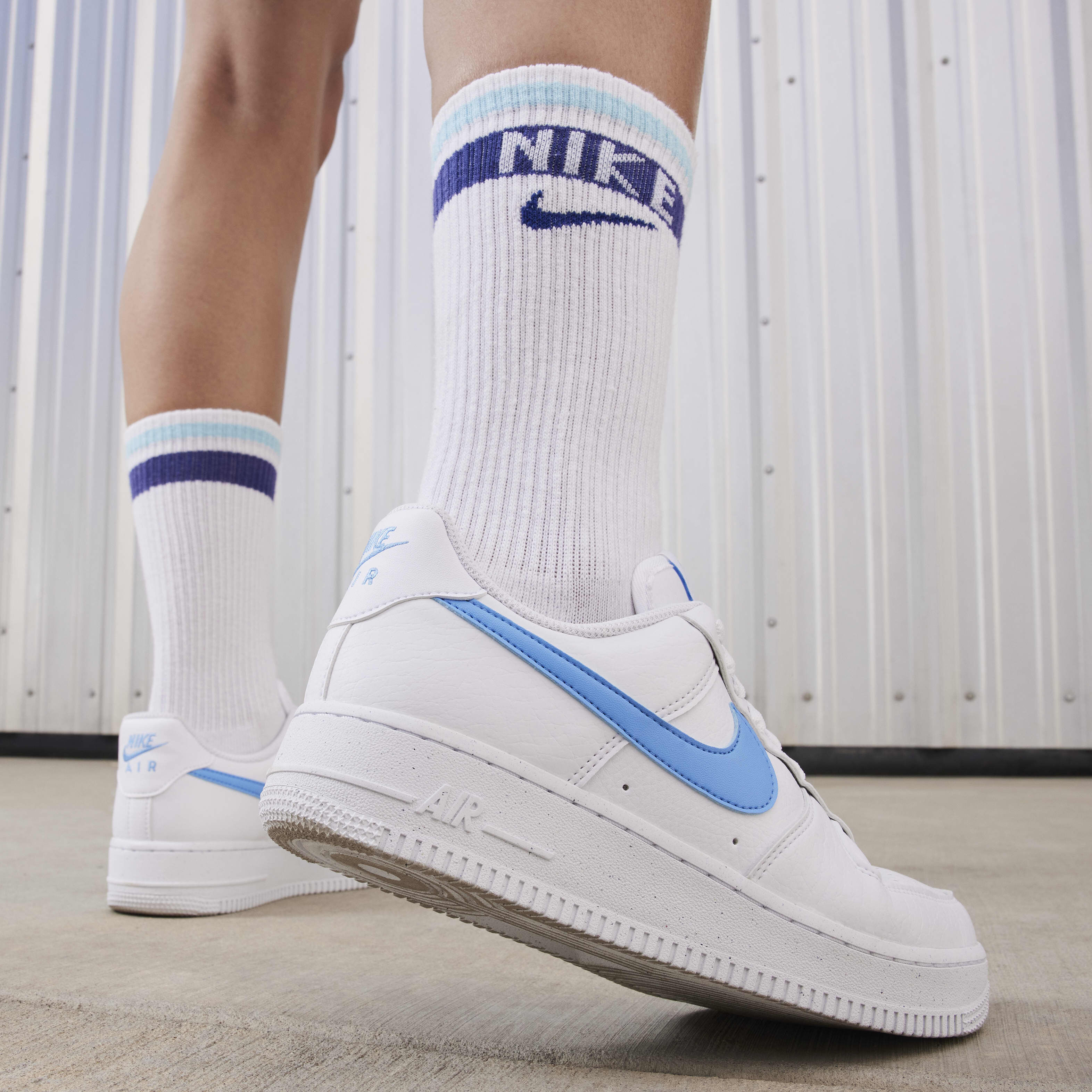 Nike air force ankle shoes discount