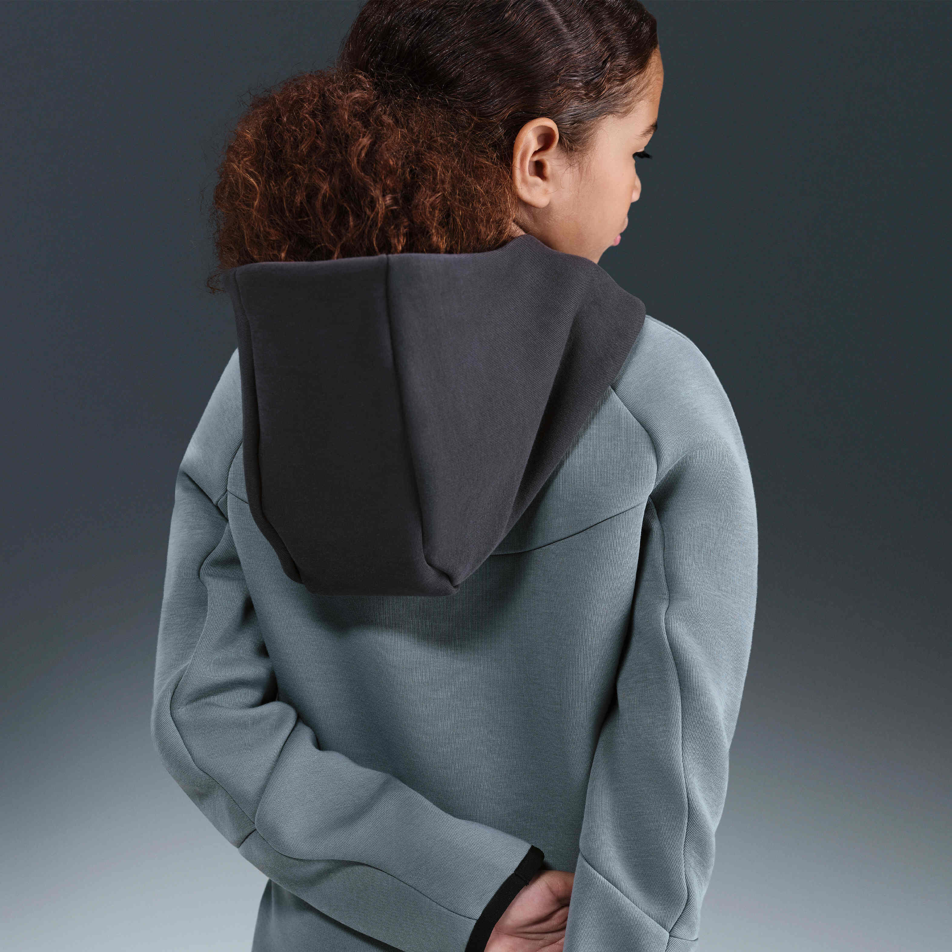 Nike Sportswear Tech Fleece image number 3