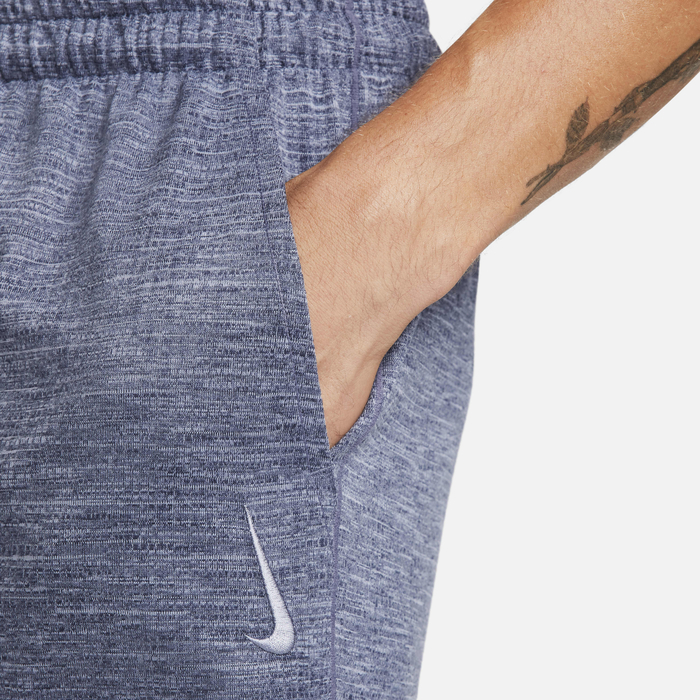 Nike Yoga image number 3 Nike Yoga image number 3