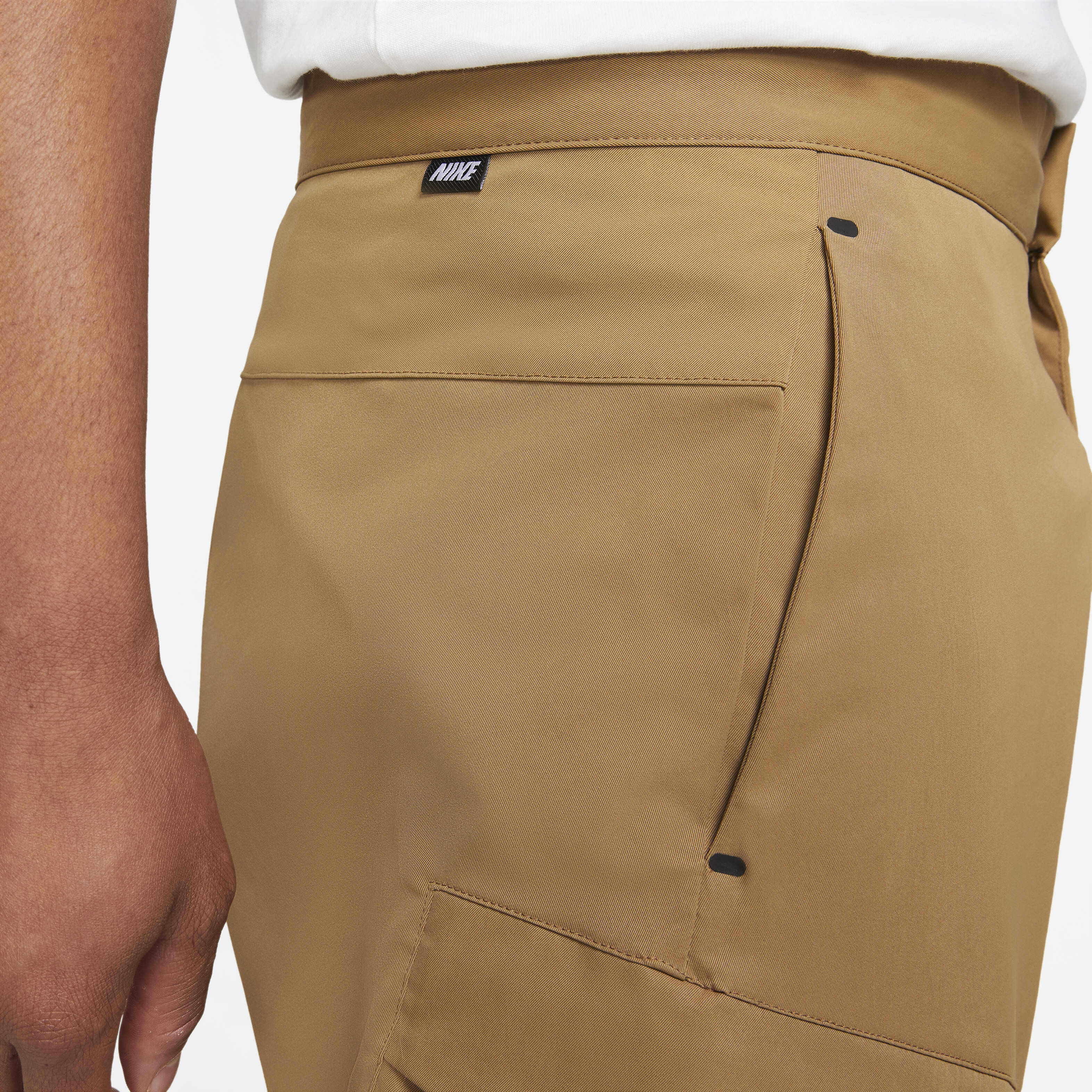 نايكي سبورتسوير تك اسينشالز image number 3