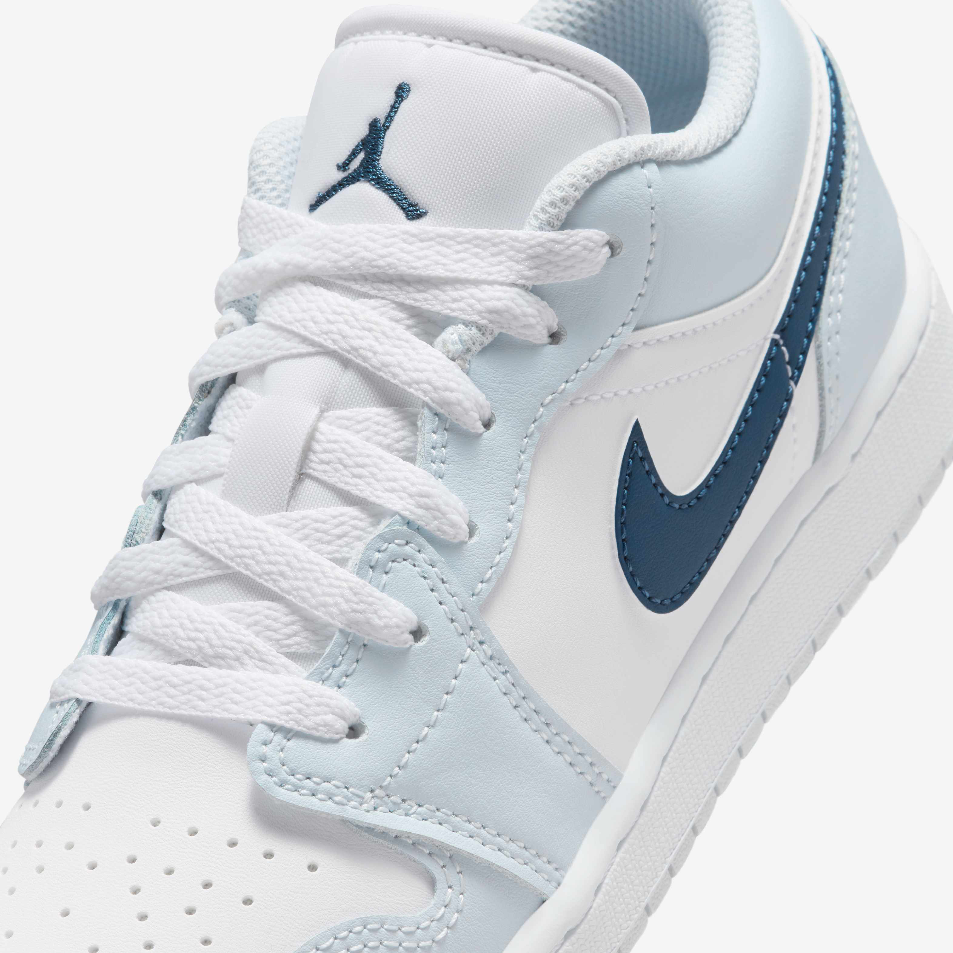 اير جوردن 1 لو image number 6