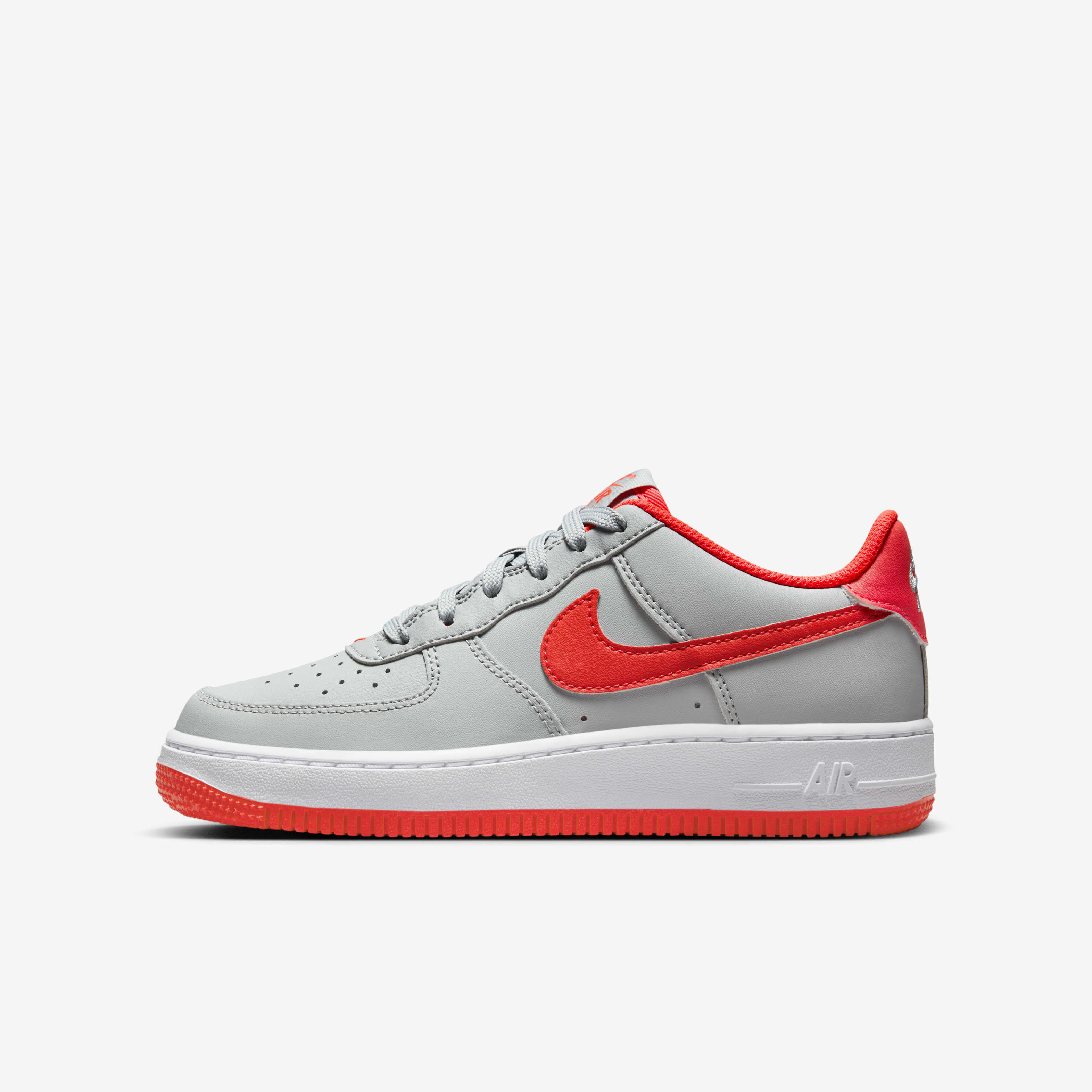 Nike Air Force 1 image number 0
