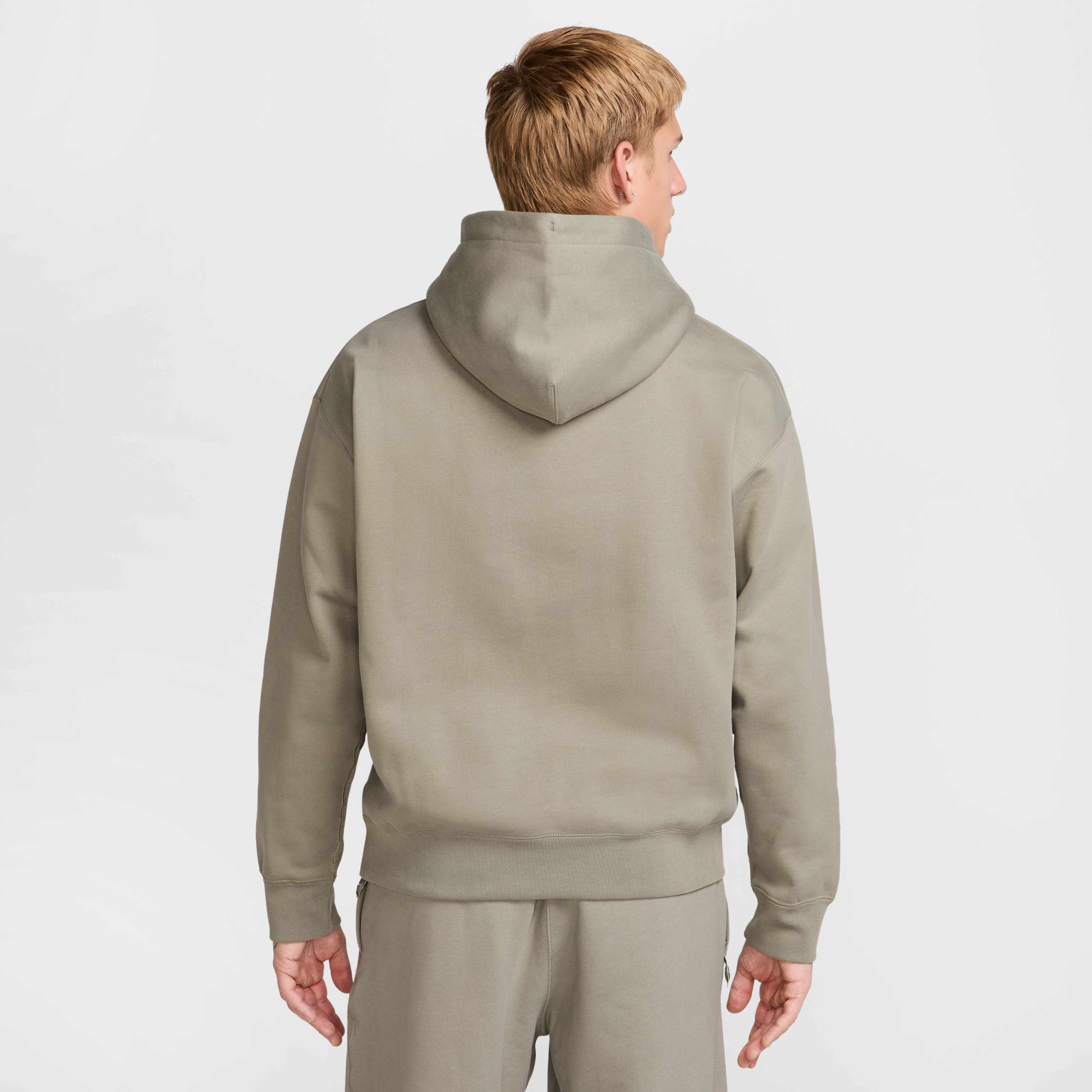 Nike Solo Swoosh image number 1