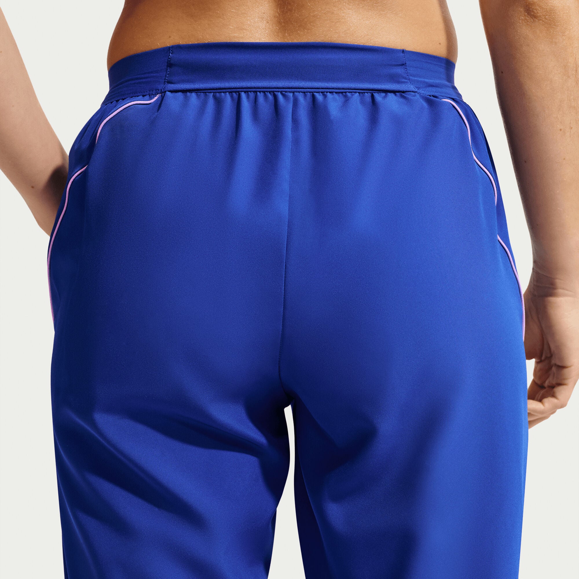 Nike Swoosh image number 3