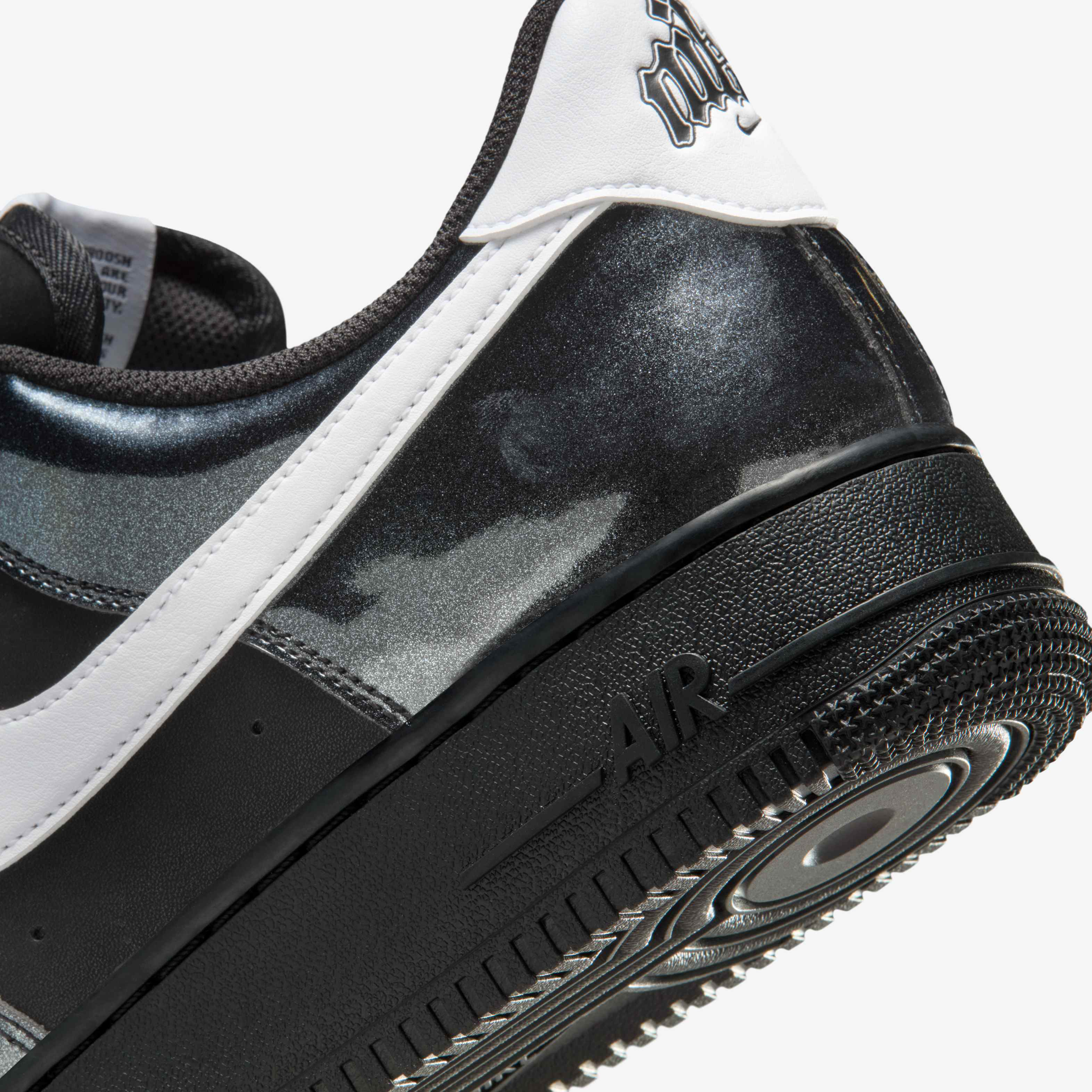 Nike Air Force 1 '07 LV8 image number 7